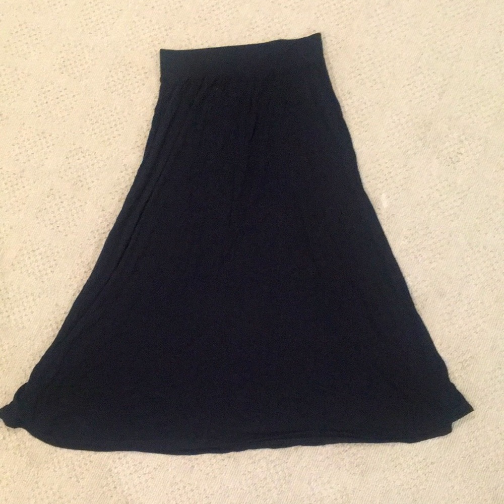 Black skirt